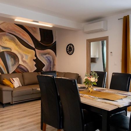 Apartmani Pranjić Porec Bagian luar foto