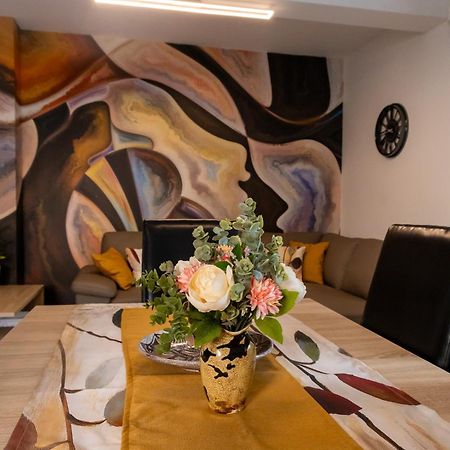 Apartmani Pranjić Porec Bagian luar foto