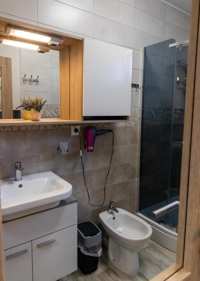Apartmani Pranjić Porec Bagian luar foto