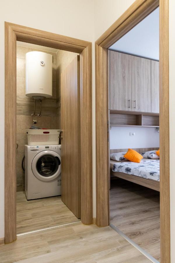 Apartmani Pranjić Porec Bagian luar foto